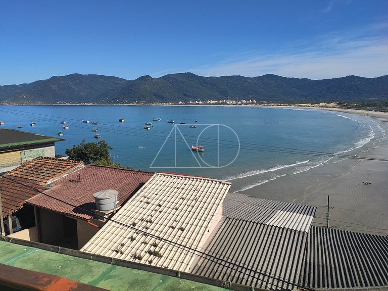 Bella casa con 5 camere vicino al mare a Floripa