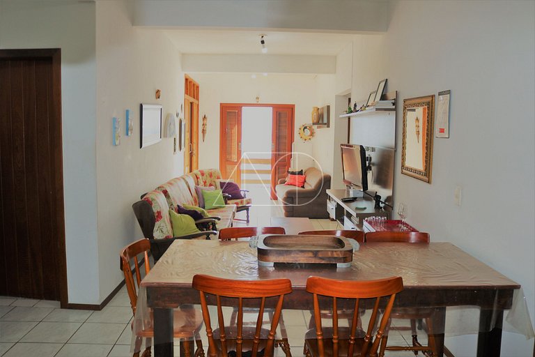 Bella casa con 5 camere vicino al mare a Floripa