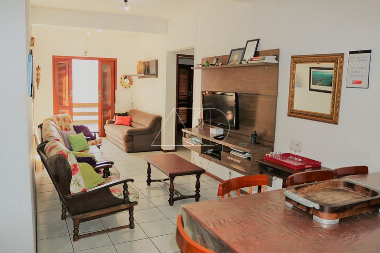 Bella casa con 5 camere vicino al mare a Floripa