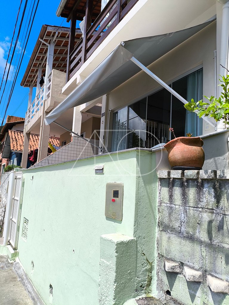 Casa 2 habitaciones acerca del mar en Florianópolis Brasil