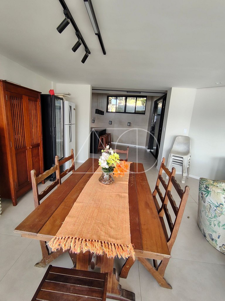 Bella casa con 5 camere vicino al mare a Floripa