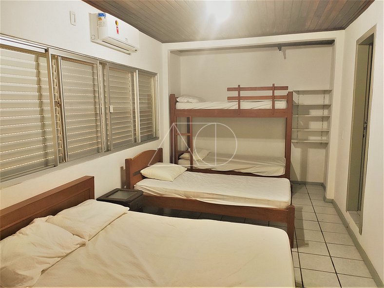 Linda casa 3 quartos em Florianópolis com linda vista para o